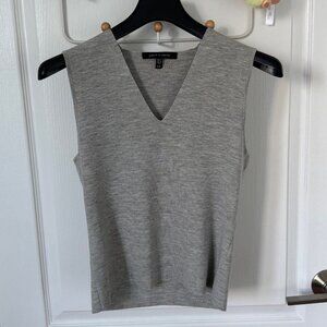 Judith & Charles Wool Top